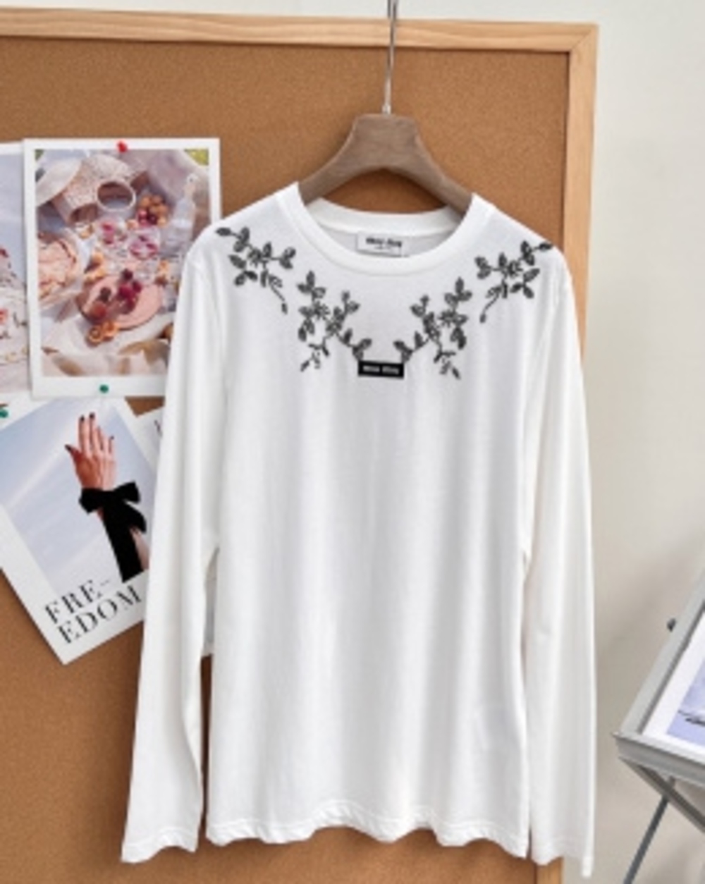 🤍Miu Miu White Long‑Sleeve Top Black Floral Embroidery Neckline